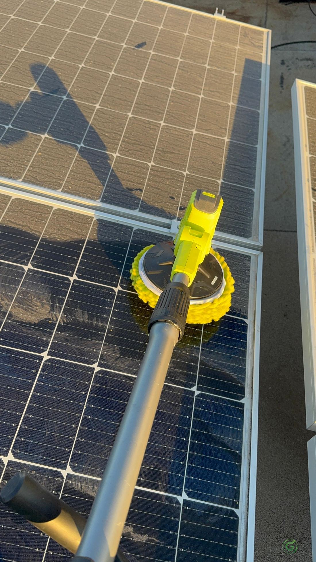 Mantenimiento general de sistema fotovoltaico en Coto Cantero